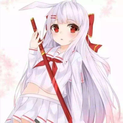 婴儿险窒息爸爸玩手机近1分钟未发觉